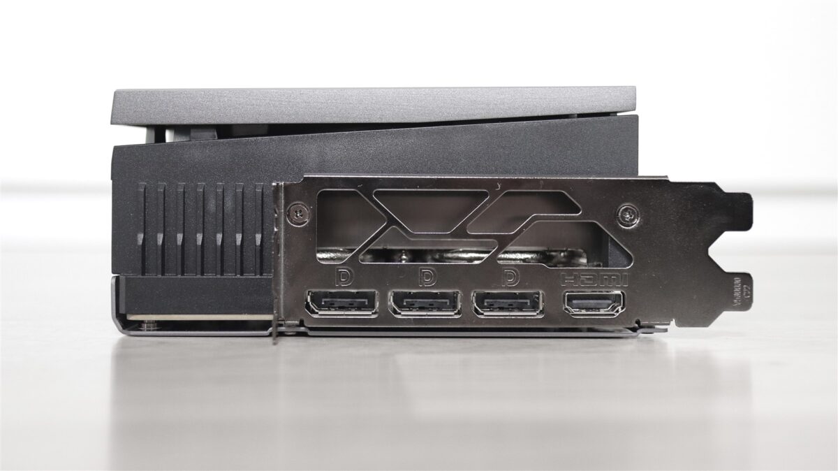 Placa video MSI GeForce RTX 5070 Ti 16G VANGUARD SOC LAUNCH EDITION - review