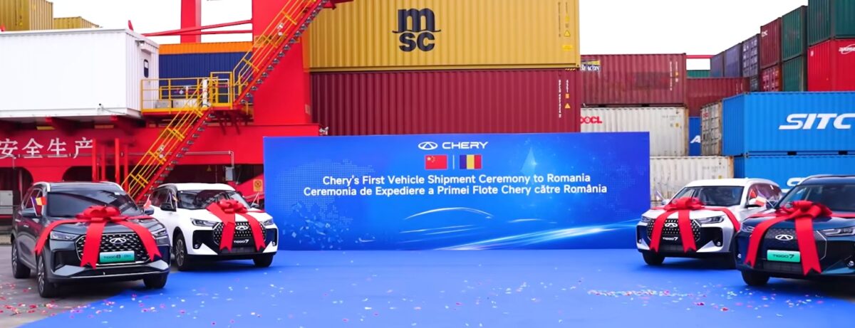 ProducÄtorul auto chinez Chery a trimis oficial primele maÅini spre RomÃ¢nia (o premierÄ pentru companie Ã®n Uniunea EuropeanÄ)