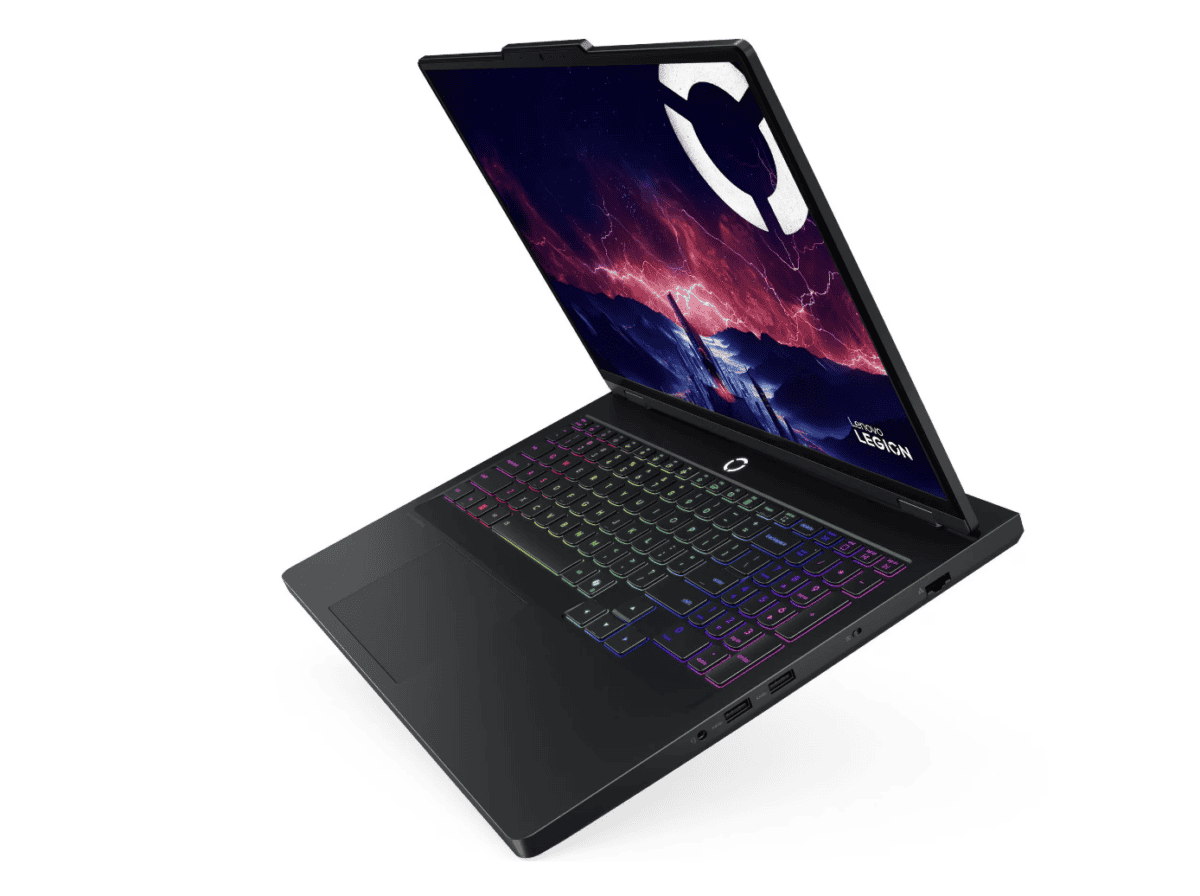 Laptop gaming Lenovo Legion cu tastatură iluminată RGB și ecran impresionant pentru gaming și lucru.