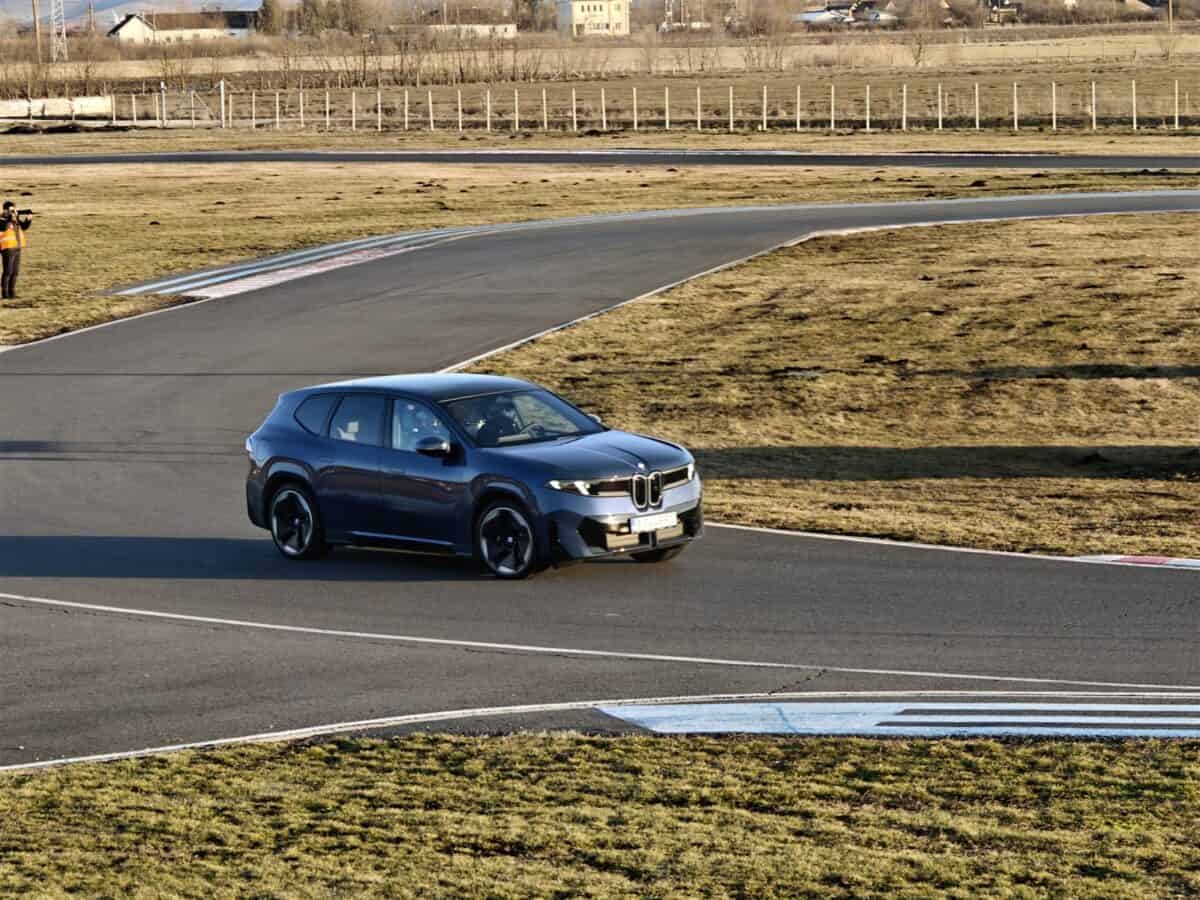 BMW iX3 - primele impresii