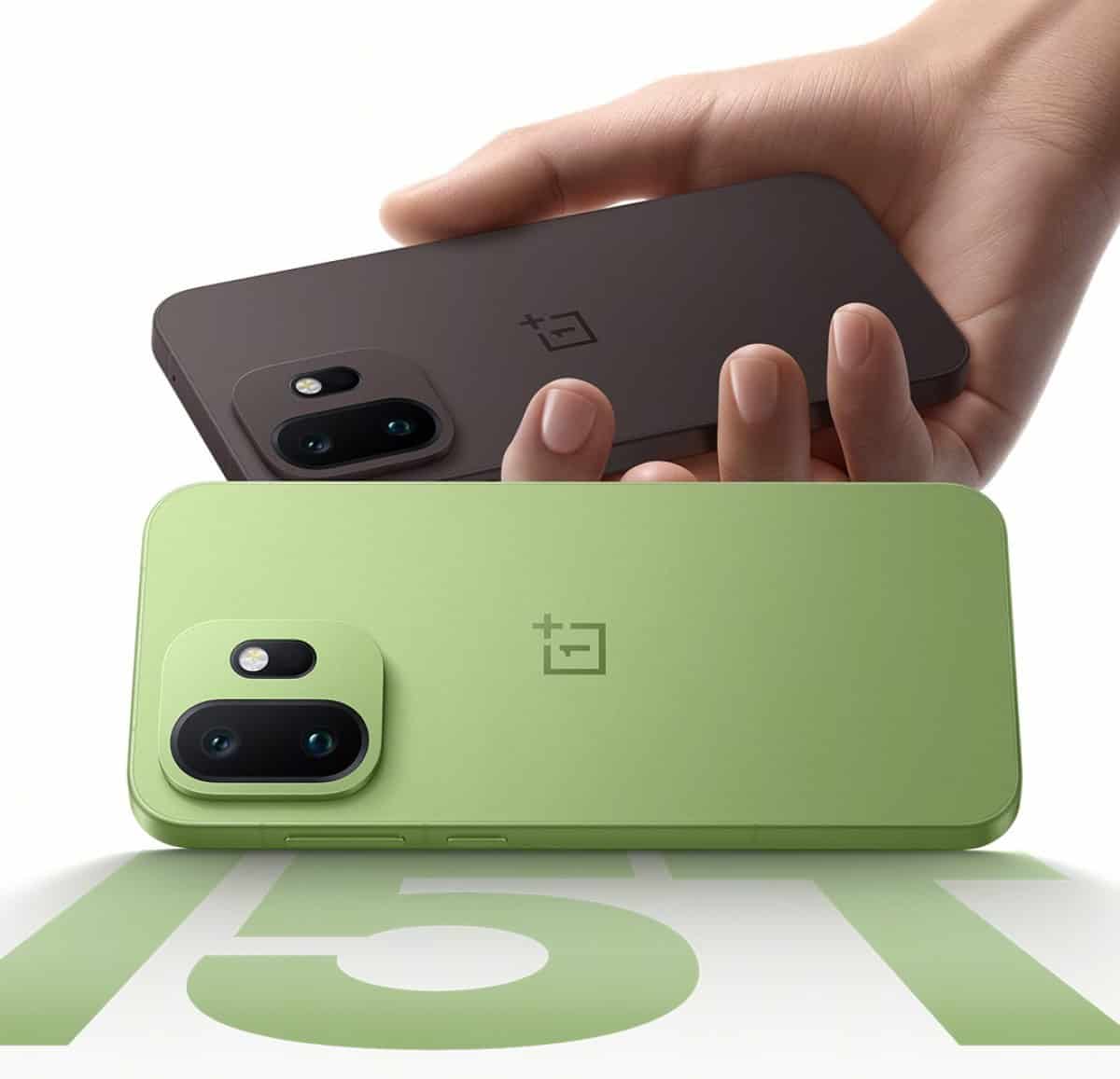 OnePlus 15T se anunÅ£Ä un flagship compact cu autonomie mult peste medie (ecran de 6.32 inci Åi baterie de 7500 mAh)