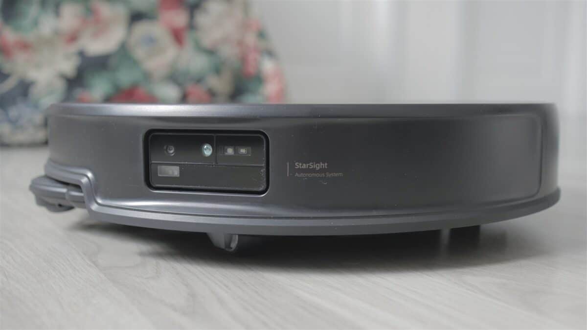 Robot de aspirare cu functie mop Roborock Saros 20 - review