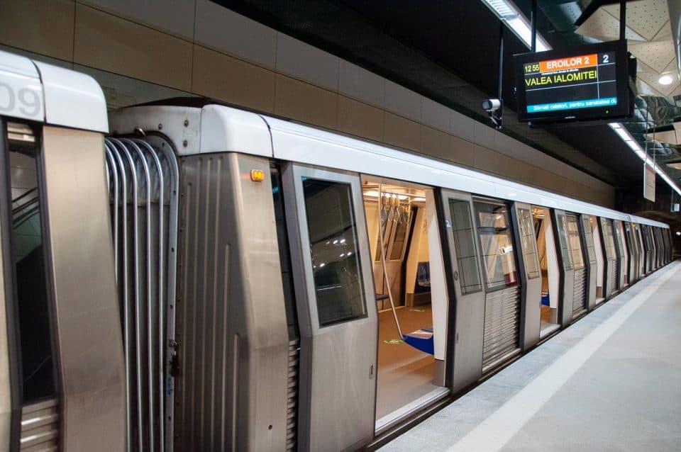 Este oficial, de la 1 mai se scumpeÅte cÄlÄtoria cu metroul Ã®n BucureÅti