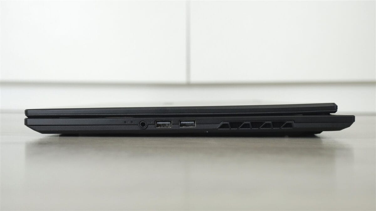Laptop gaming GIGABYTE Gaming A16 (GA6H) - review