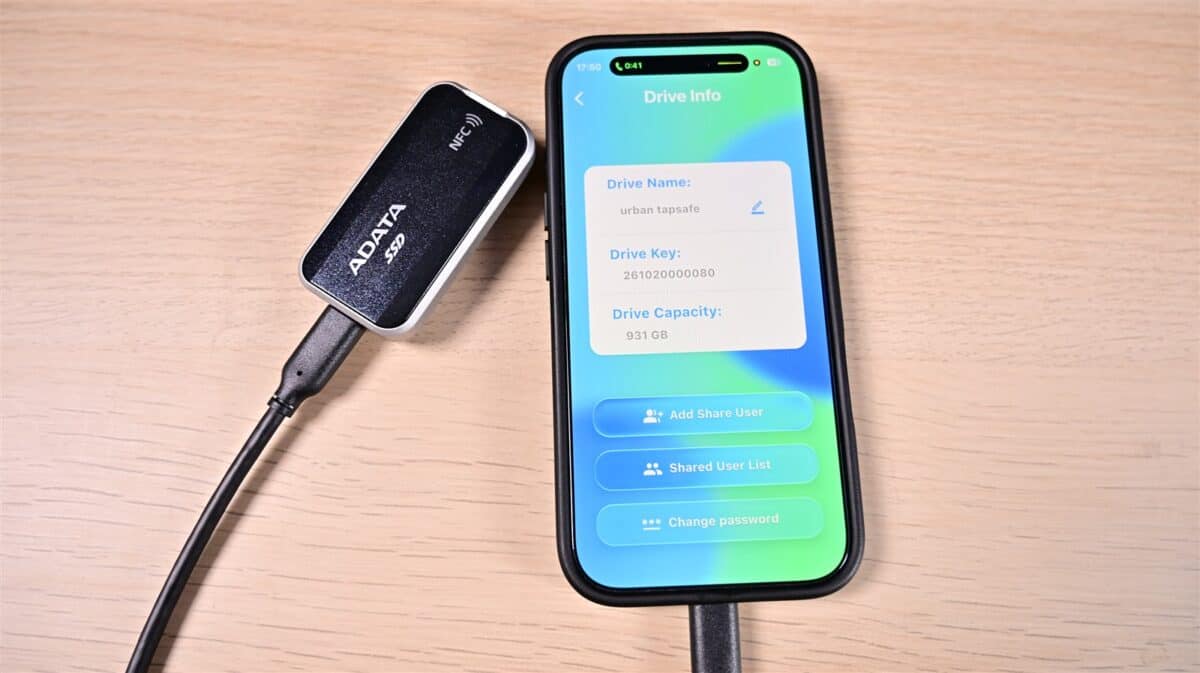 ADATA Urban Tapsafe sau cum se prezintÄ un SSD extern cu securitate asiguratÄ prin NFC