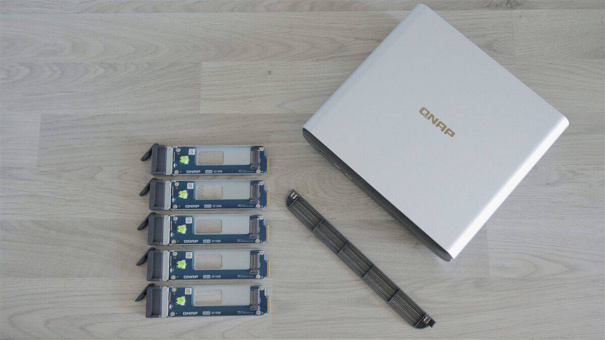 NAS QNAP TBS-h574TX - review