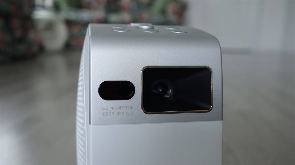 Proiector portabil BenQ GV32 - review