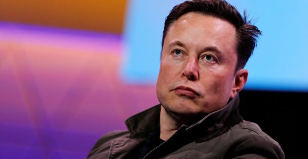 Bursa zvonurilor: Elon Musk pregÄteÅte terenul pentru cumpÄrarea Verizon, una dintre cele mai mari companii globale de telecomunicaÅ£ii