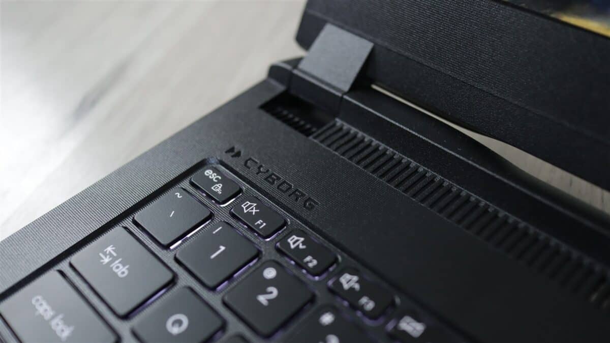 MSI Cyborg 15 Max (C2WF) - review