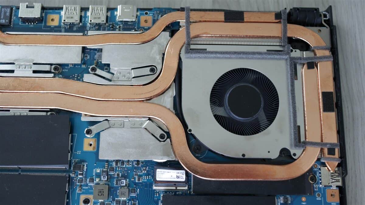 MSI Cyborg 15 Max (C2WF) - review