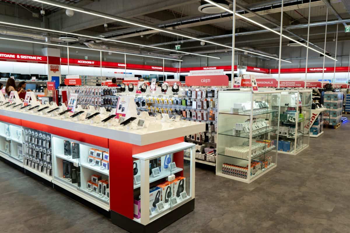 Altex organizeazÄ Black Friday de VarÄ Ã®n perioada 13 â 19 august 2026 (reducerile ajung pÃ¢nÄ la 50%)