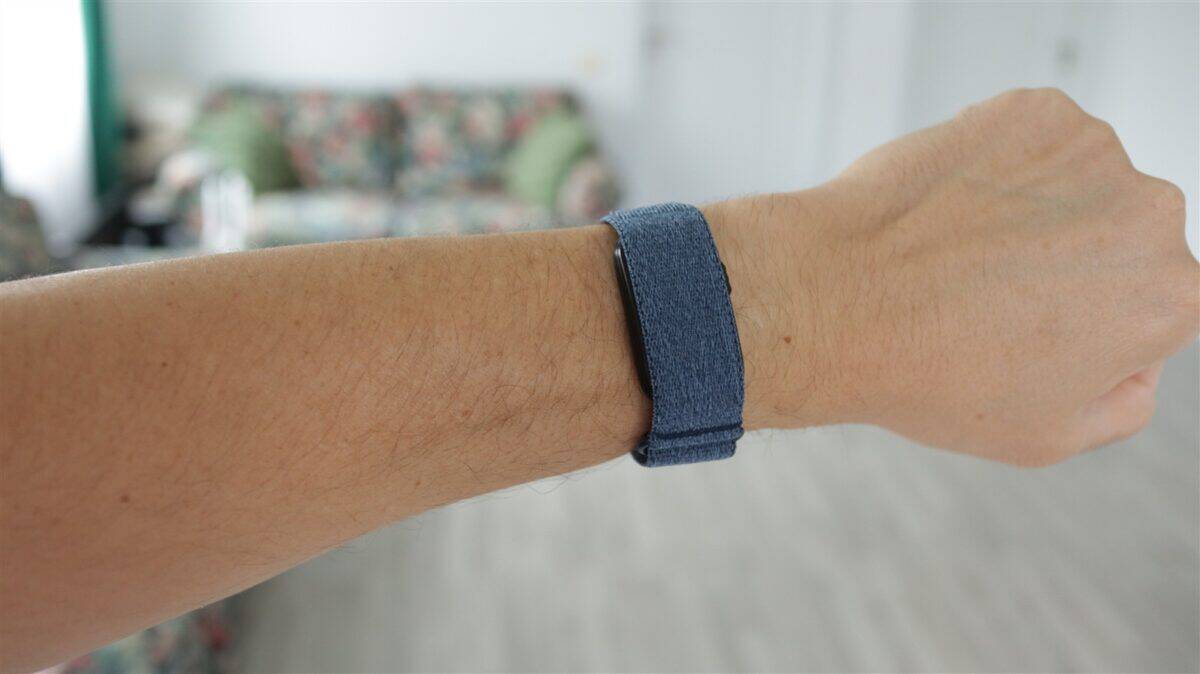 Bratara fitness Garmin Cirqa - review