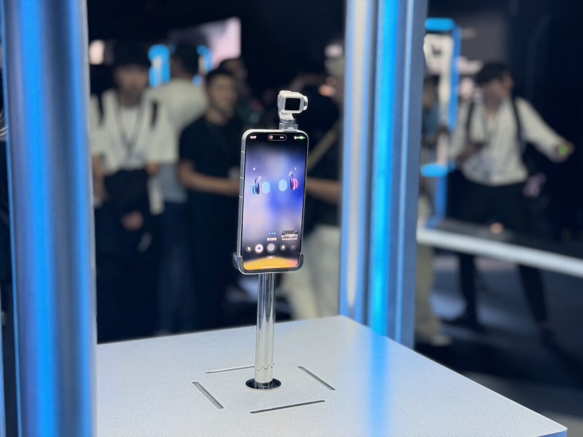 Camera gimbal de pe HONOR Robot Phone costÄ cÃ¢t o treime din preÅ£ul de vÃ¢nzare a smartphone-ului