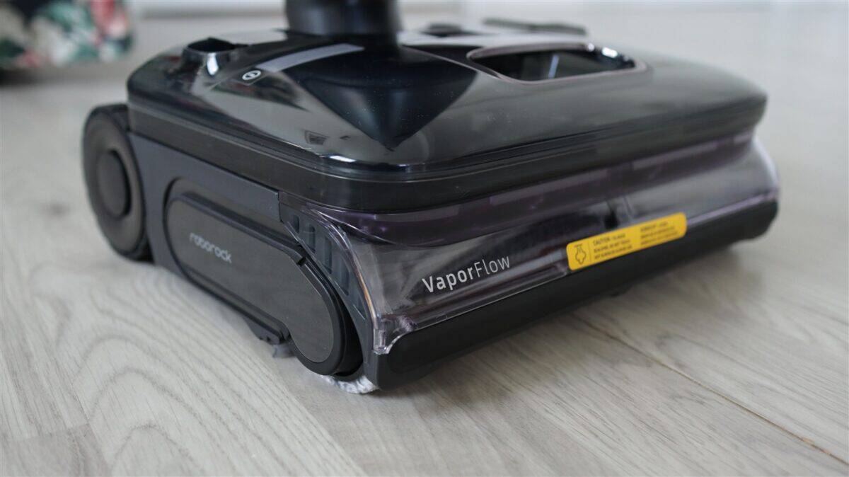 Aspirator umed-uscat Roborock F25 Ultra - review