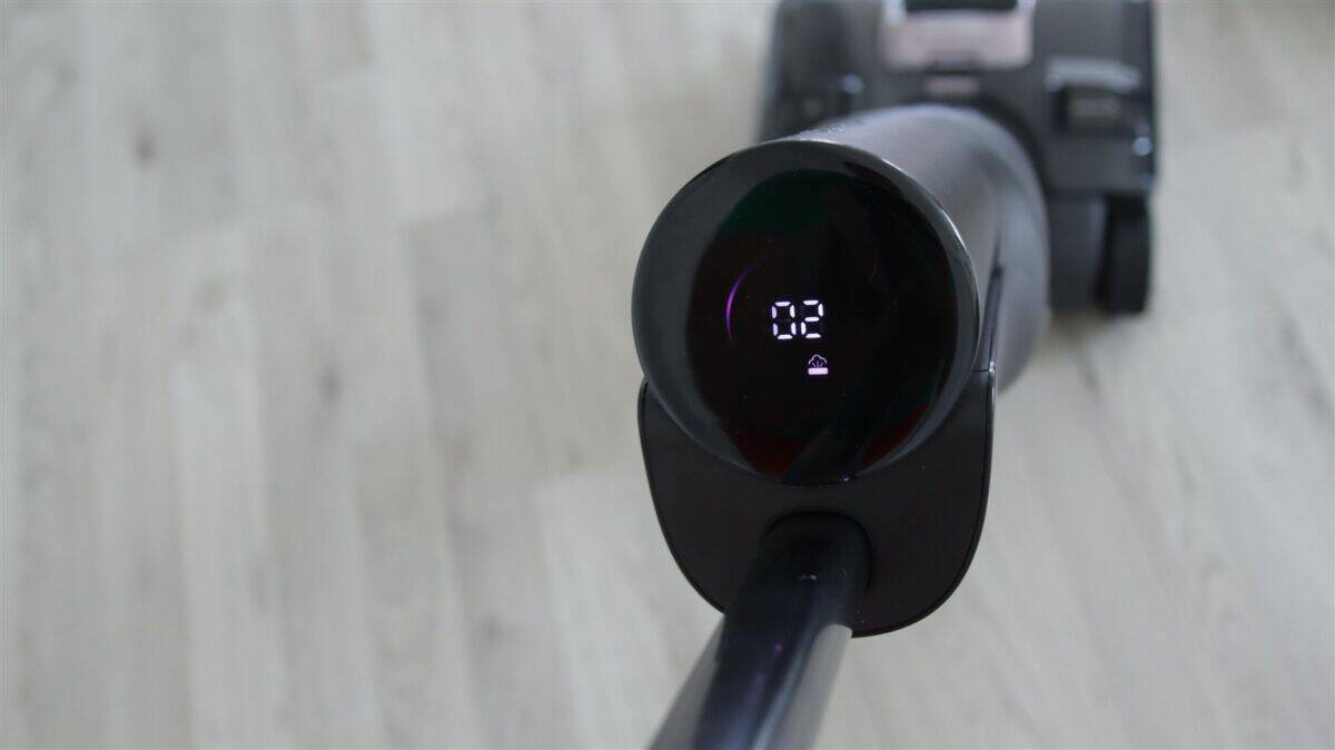 Aspirator umed-uscat Roborock F25 Ultra - review