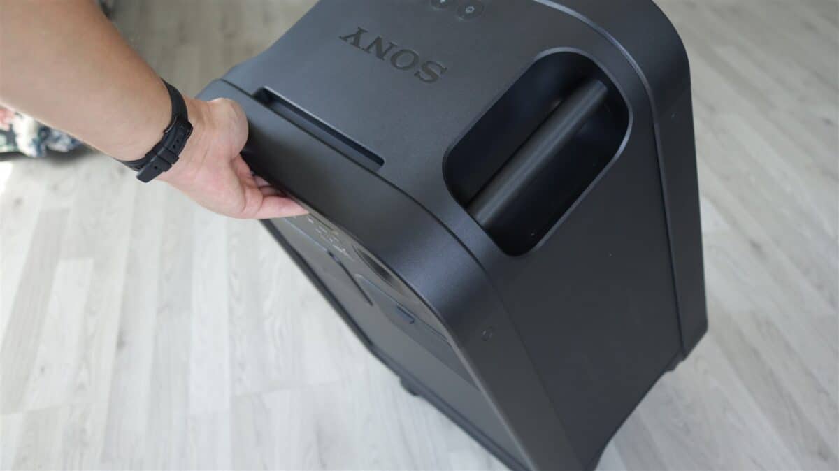 Boxa portabila Sony ULT Tower 7 - review