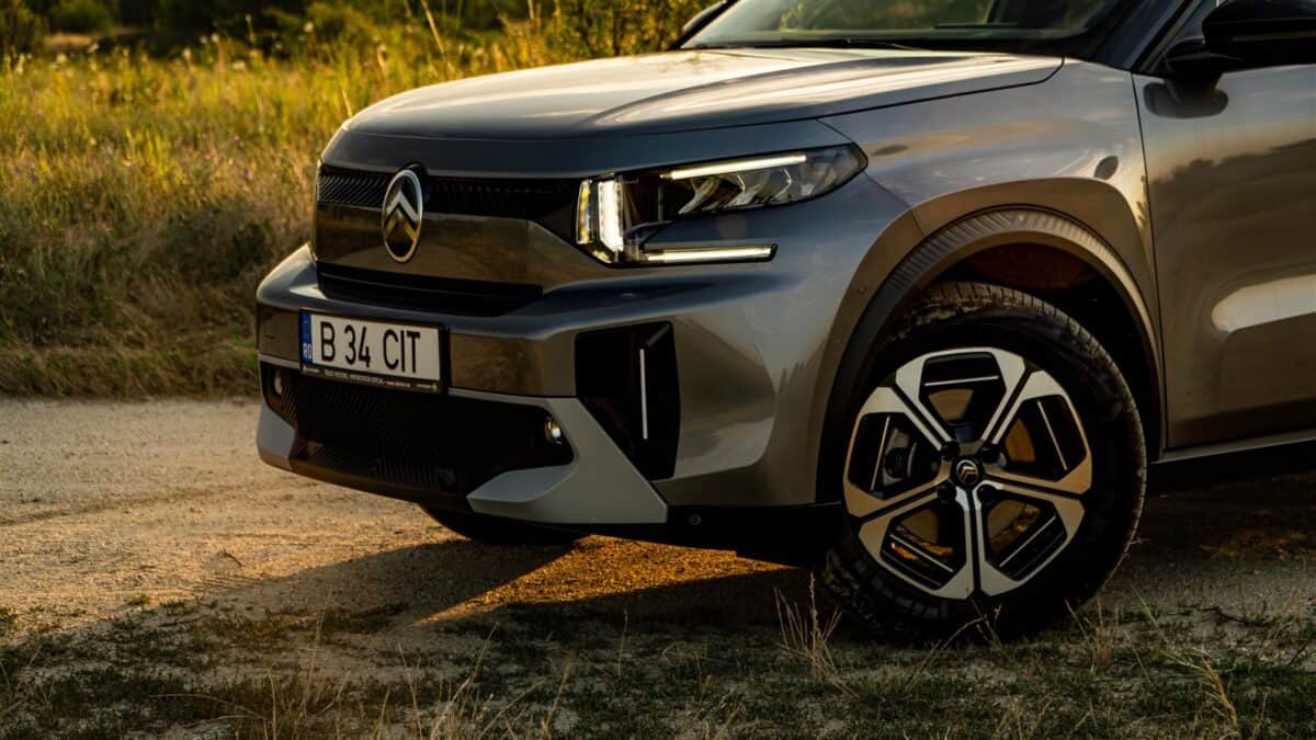 Citroen C3 Aircross Hybrid 145 - review