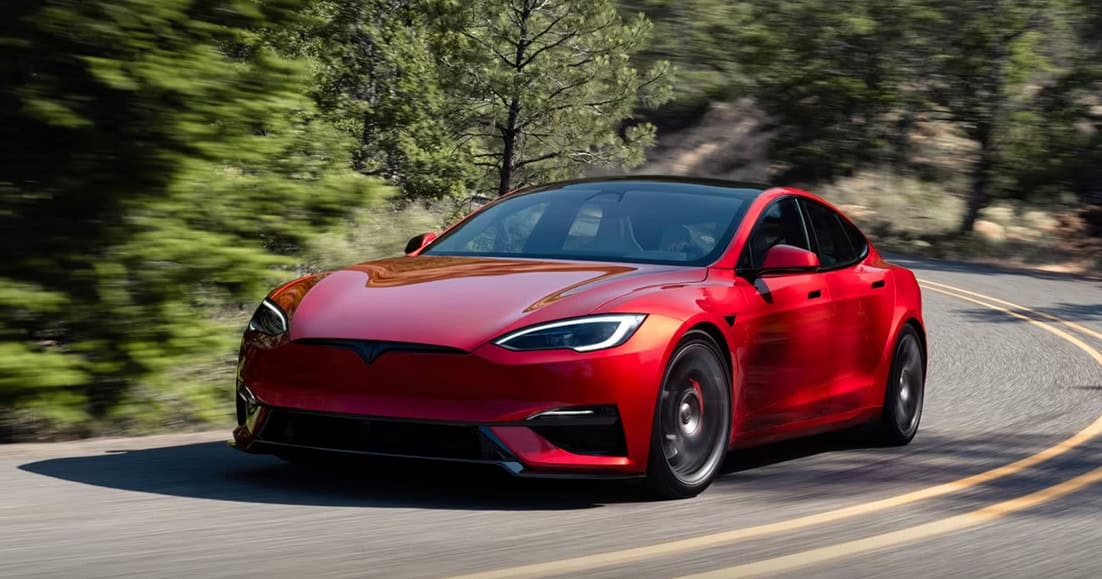 O Tesla Model S a devenit prima maÅinÄ electricÄ din lume ce a depÄÅit bariera a 3.000.000 de kilometri (iatÄ cum aratÄ povestea ei)