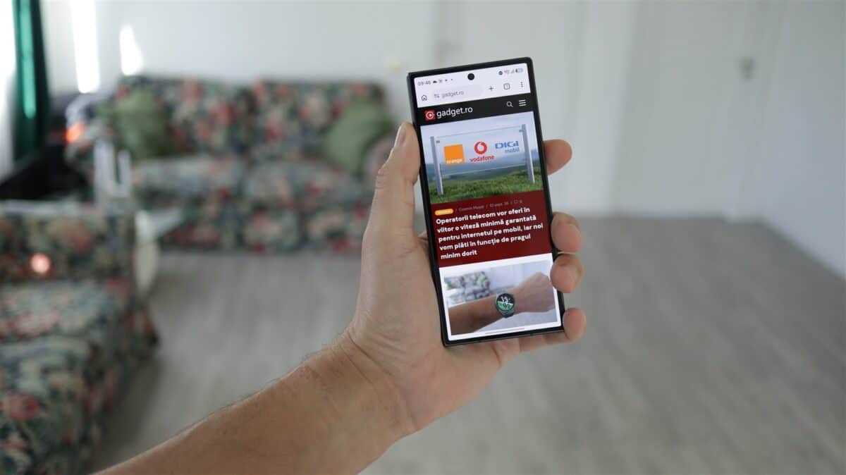 Samsung Galaxy Z Fold8 Ultra – review (Ãn continuare una dintre cele mai solide opÈiuni din segment, fÄrÄ a aduce totuÈi îmbunÄtÄÈiri sesizabile faÈÄ de anul trecut) Samsung Galaxy Z Fold8 Ultra – review (Ãn continuare una dintre cele mai solide opÈiuni din segment, fÄrÄ a aduce totuÈi îmbunÄtÄÈiri sesizabile faÈÄ de anul trecut)