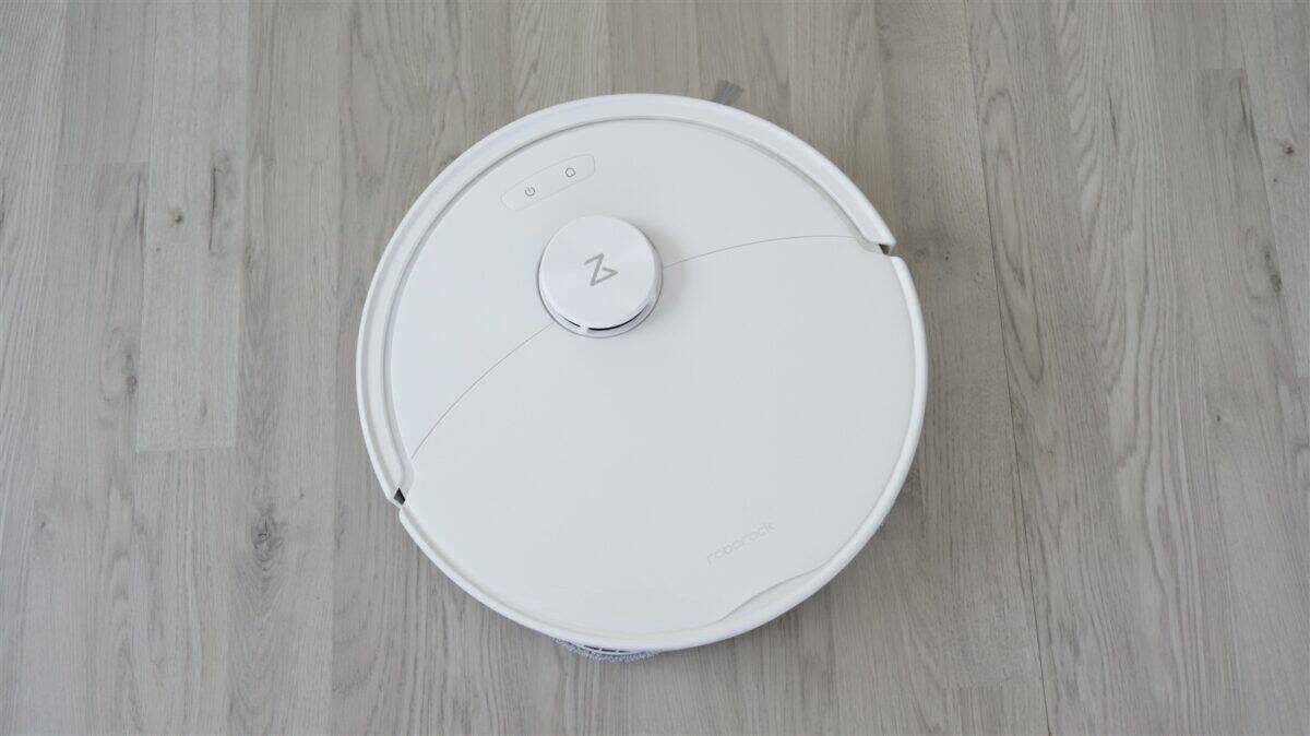 Aspirator robot cu funcÈie mop Roborock Qrevo 2 Pro – review (CurÄÈare temeinicÄ a podelelor fÄrÄ bÄtÄi de cap)