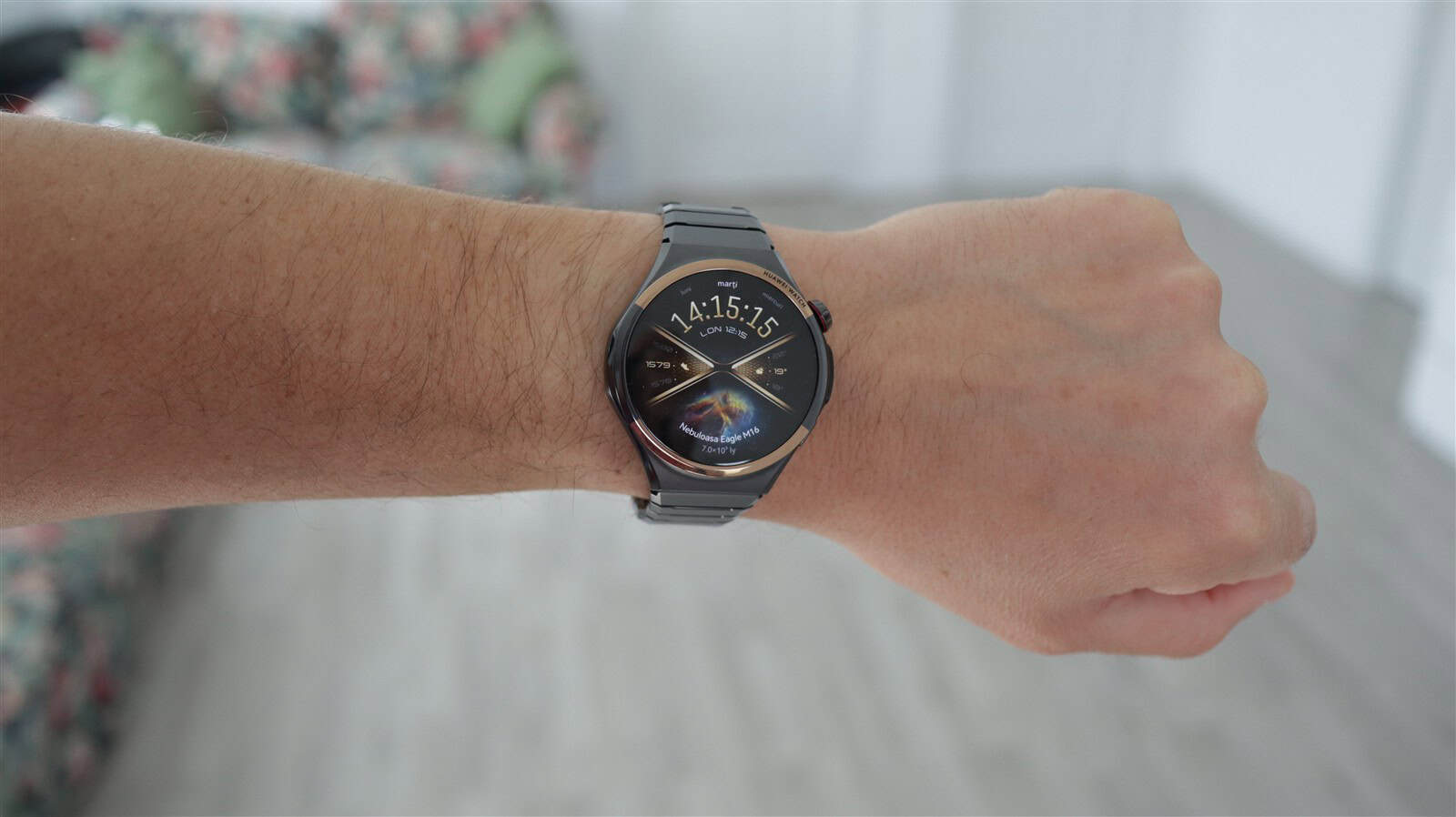 Huawei a lansat oficial noile Watch 6 Èi Watch 6 Pro, Ã®n versiunile de 46 Èi 42 mm, iar noi avem un cod exclusiv pentru o reducere de -400 lei